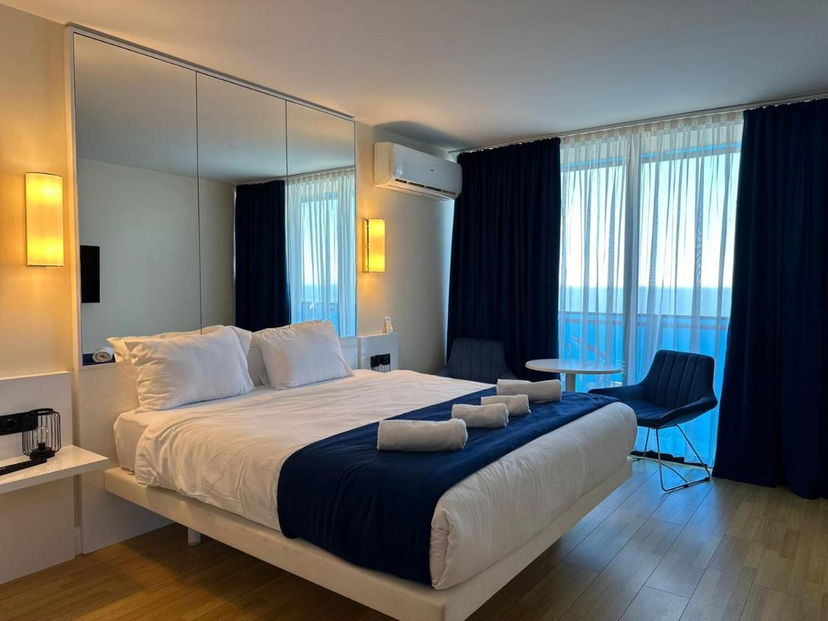 Orbi City Amazing Apartments 巴统 外观 照片